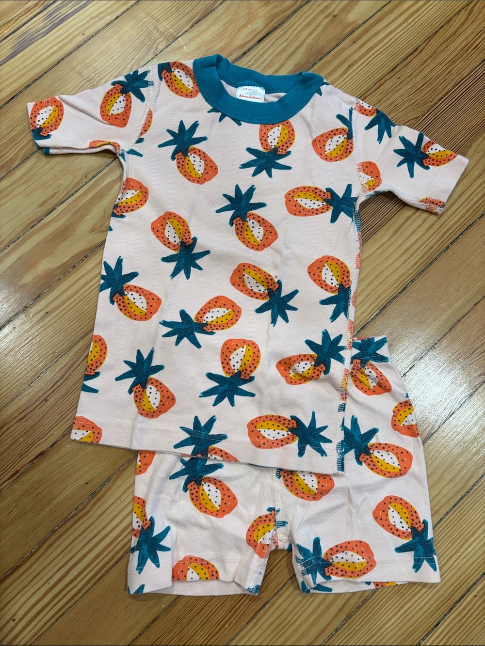 Hanna Andersson Pink Pineapple Two-Piece Pajama Set with Teal Trim